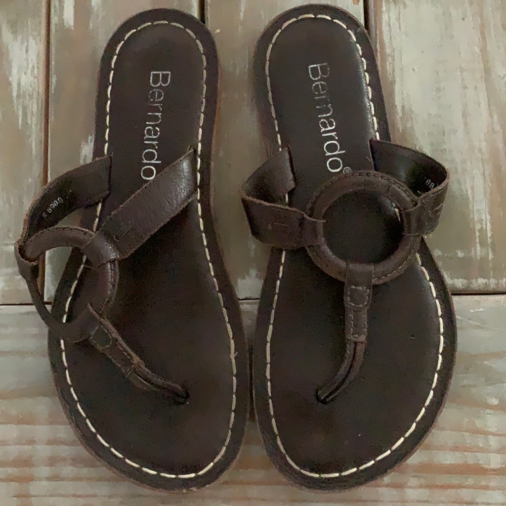 Bernardo brown sandals